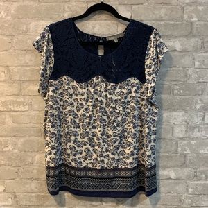 Daniel Rainn L Cap Sleeve Blue Floral Crochet Top